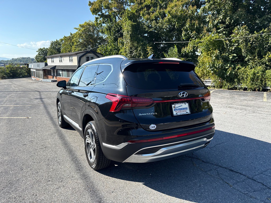 2021 Hyundai Santa Fe Image 4
