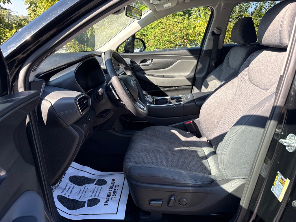 2021 Hyundai Santa Fe Image 5