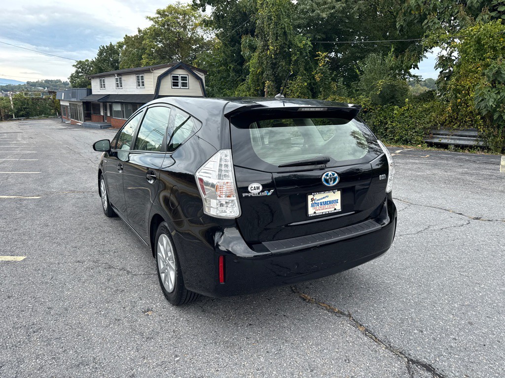 2012 Toyota Prius Image 4