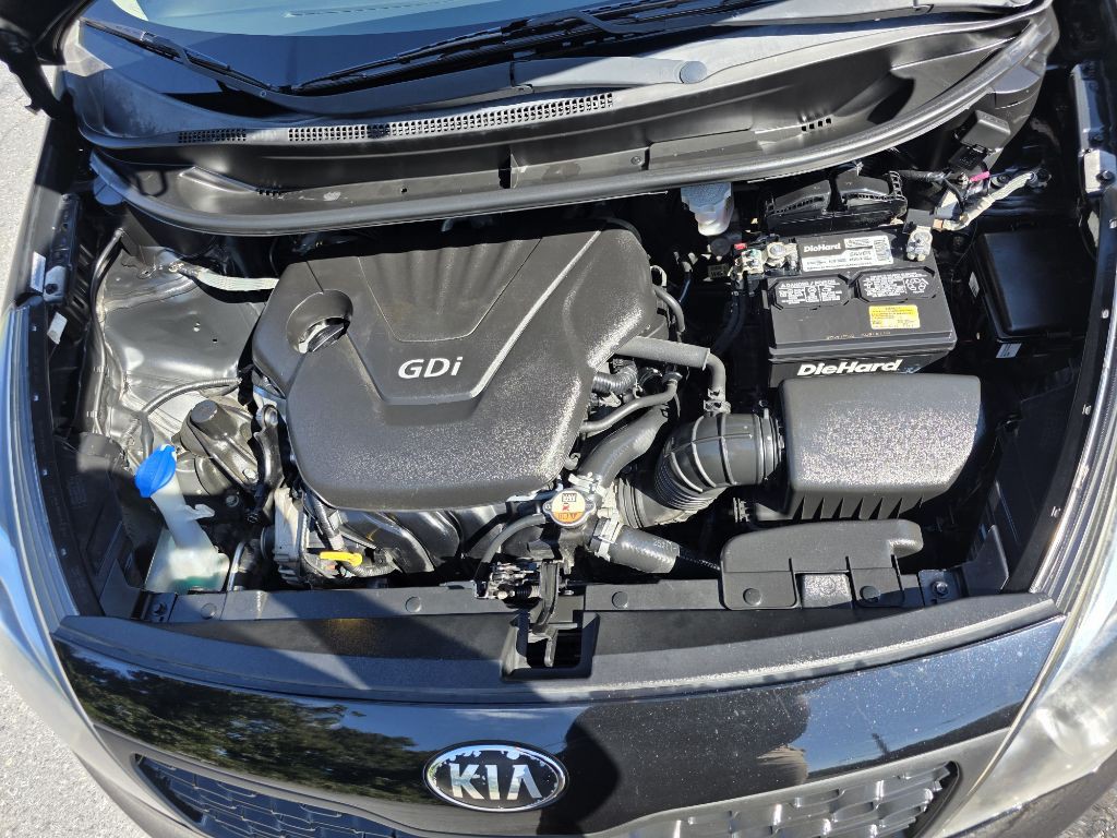 2015 Kia Rio Image 12
