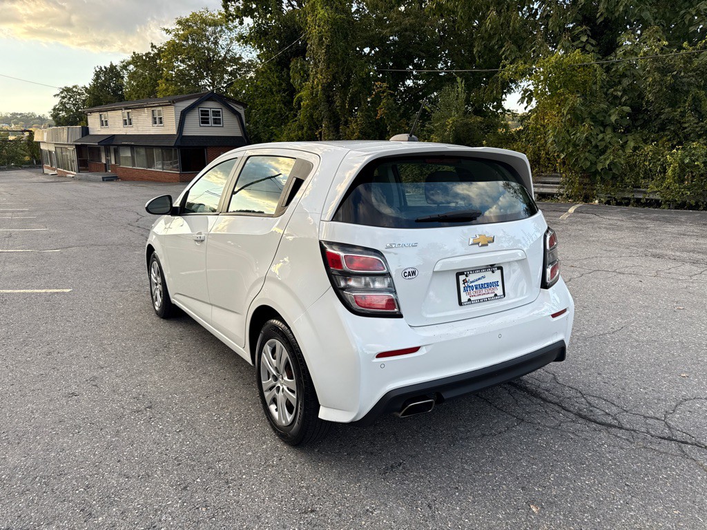 2020 Chevrolet Sonic Image 4