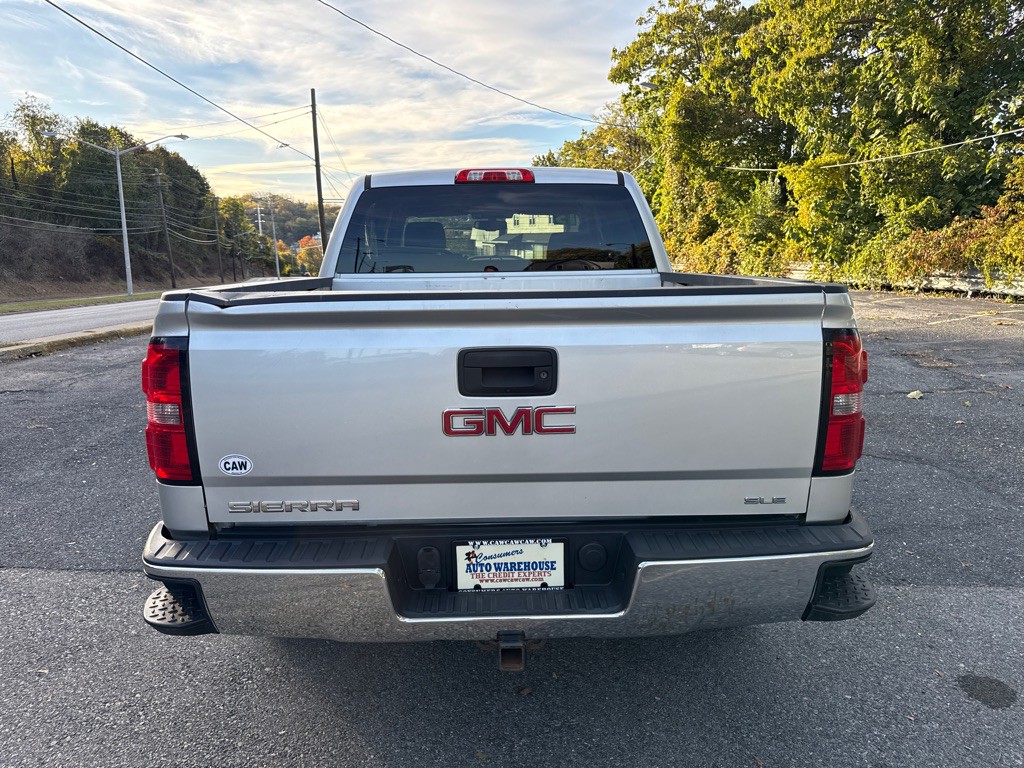 2015 GMC Sierra Image 9