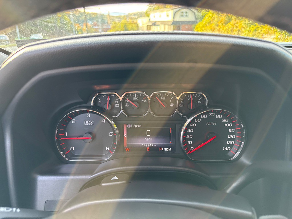 2015 GMC Sierra Image 16