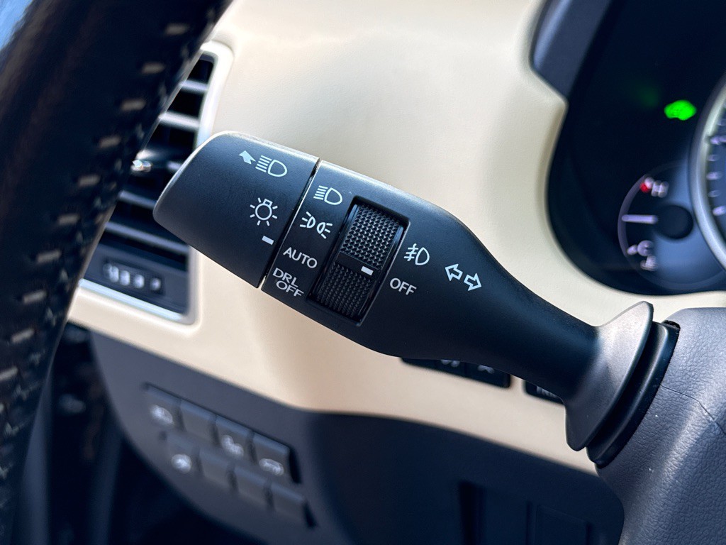 2020 Lexus NX Image 21