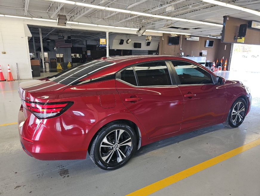 2021 Nissan Sentra Image 1