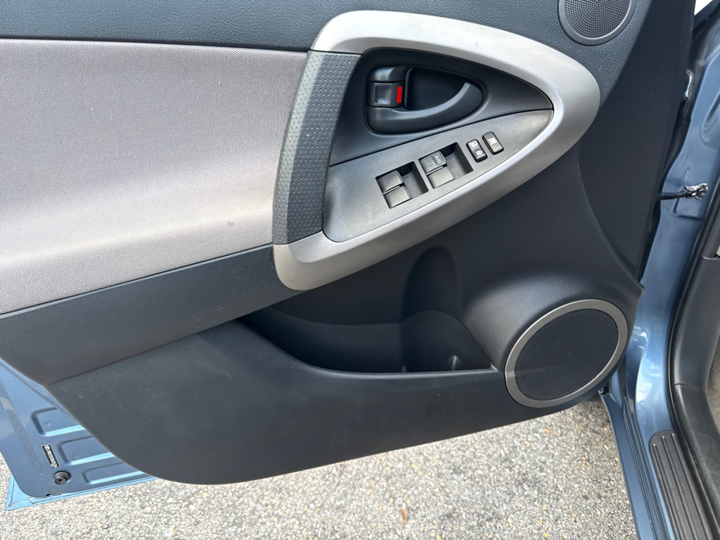 2008 Toyota Rav4 Image 17