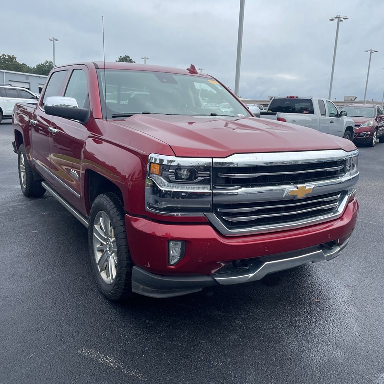 2018 Chevrolet Silverado 1500 Image 1