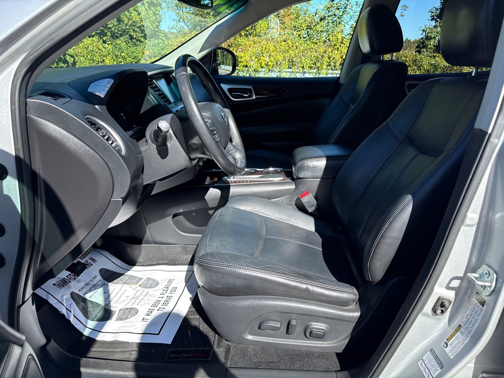 2014 Nissan Pathfinder Image 5