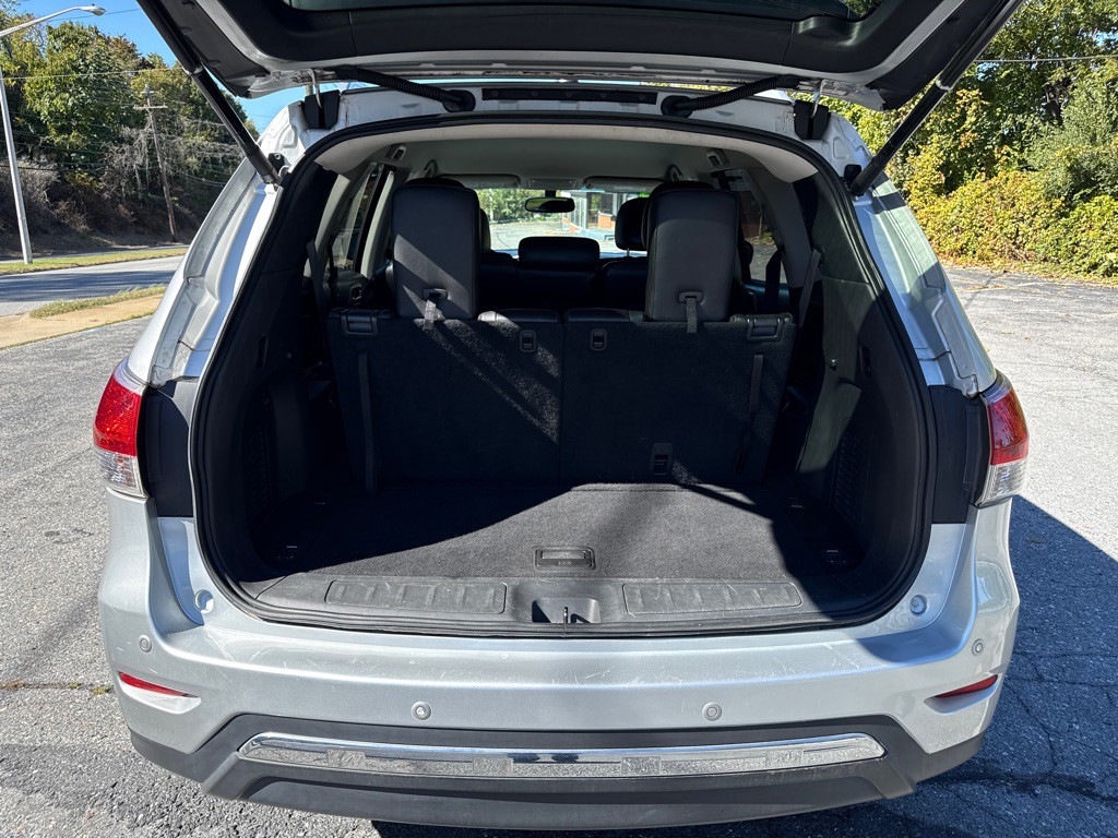 2014 Nissan Pathfinder Image 9