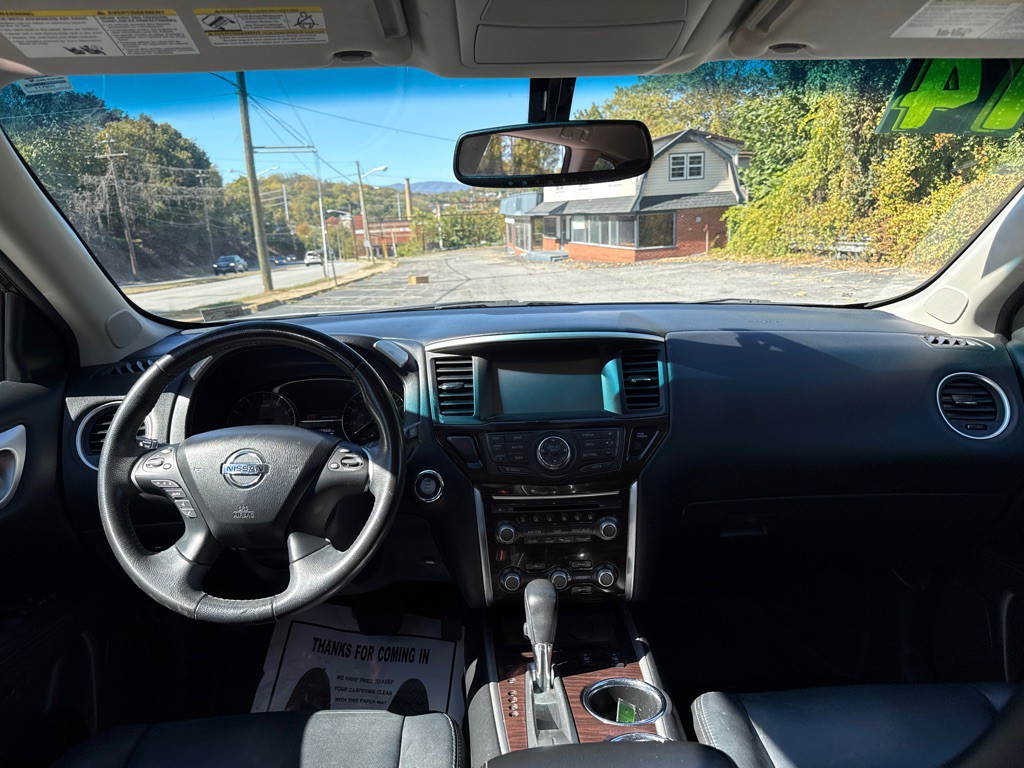 2014 Nissan Pathfinder Image 11