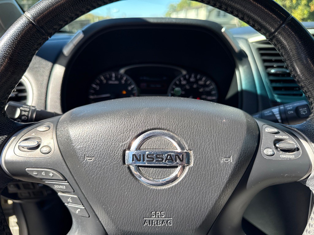 2014 Nissan Pathfinder Image 19