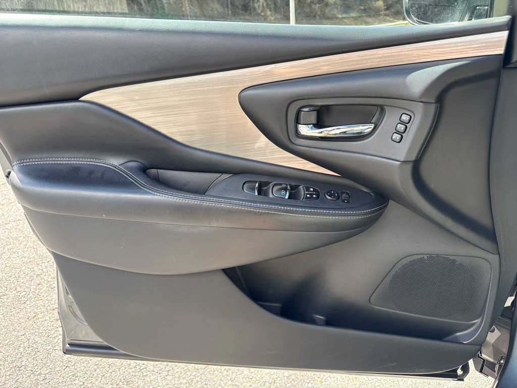 2018 Nissan Murano Image 25