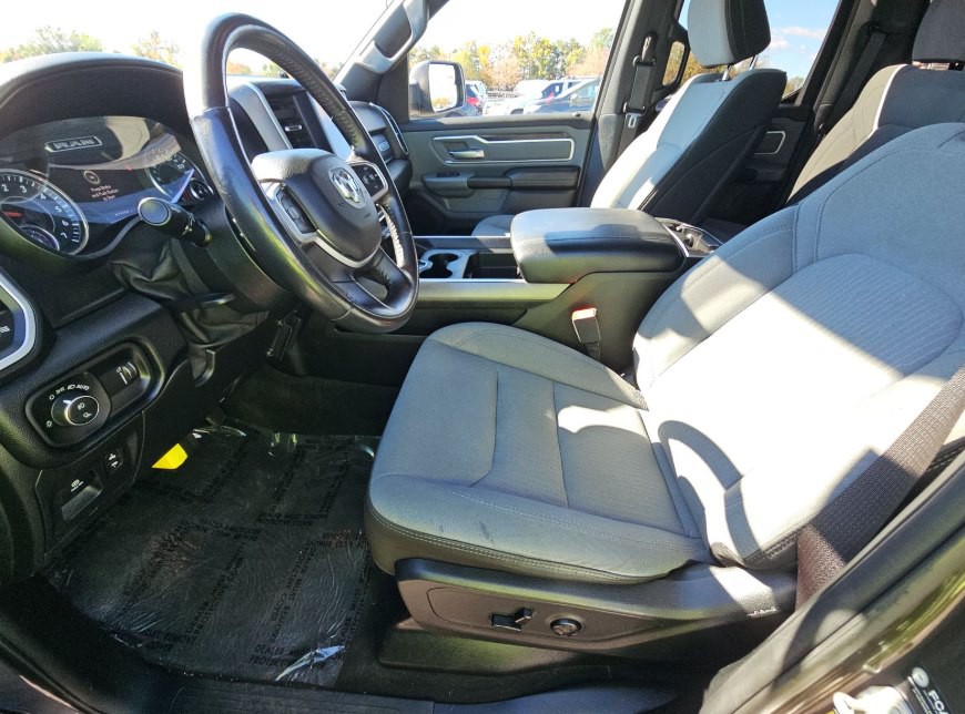 2021 RAM 1500 Image 3