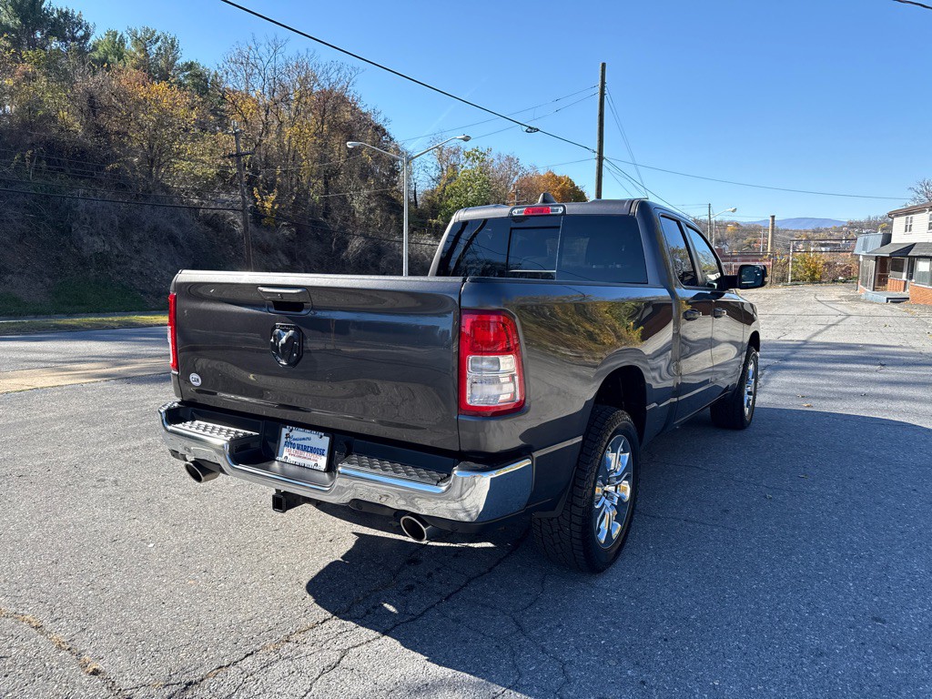 2021 RAM 1500 Image 3
