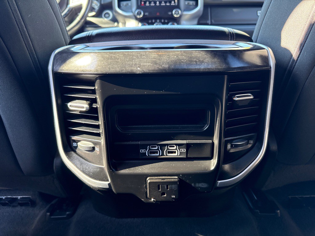 2021 RAM 1500 Image 7