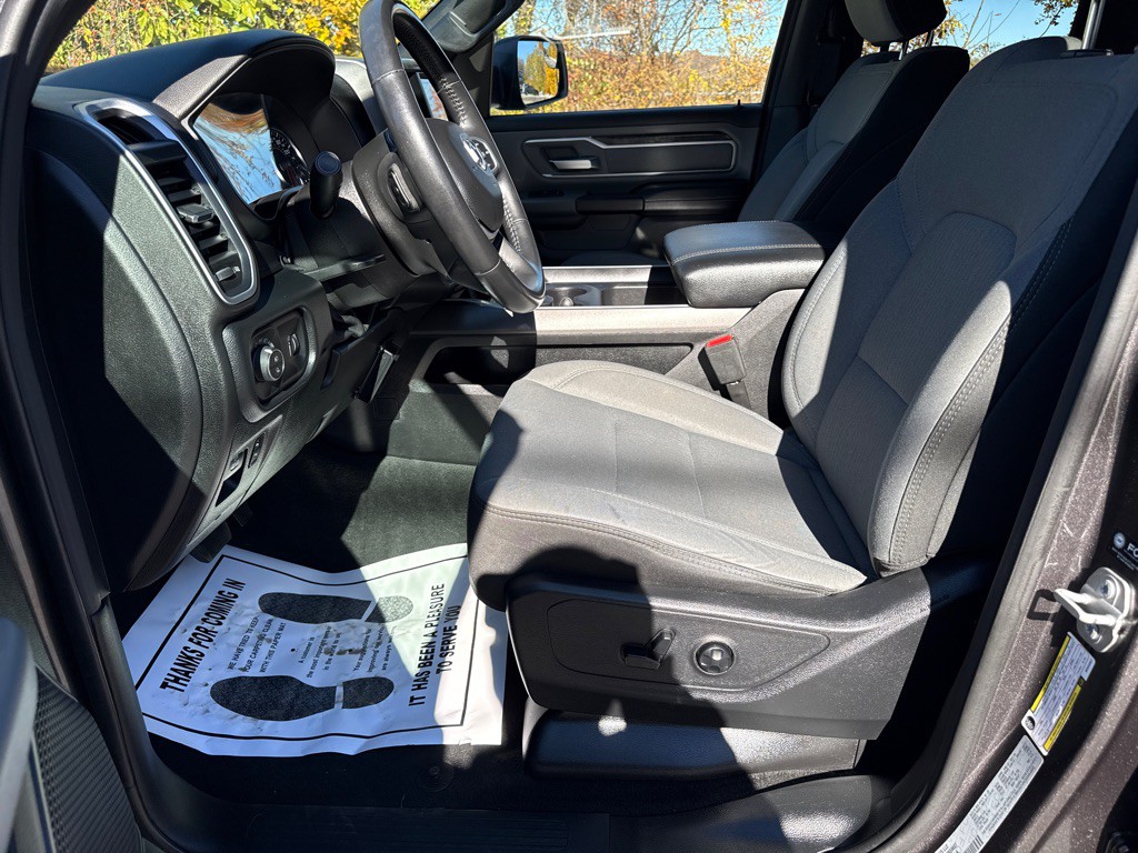 2021 RAM 1500 Image 8