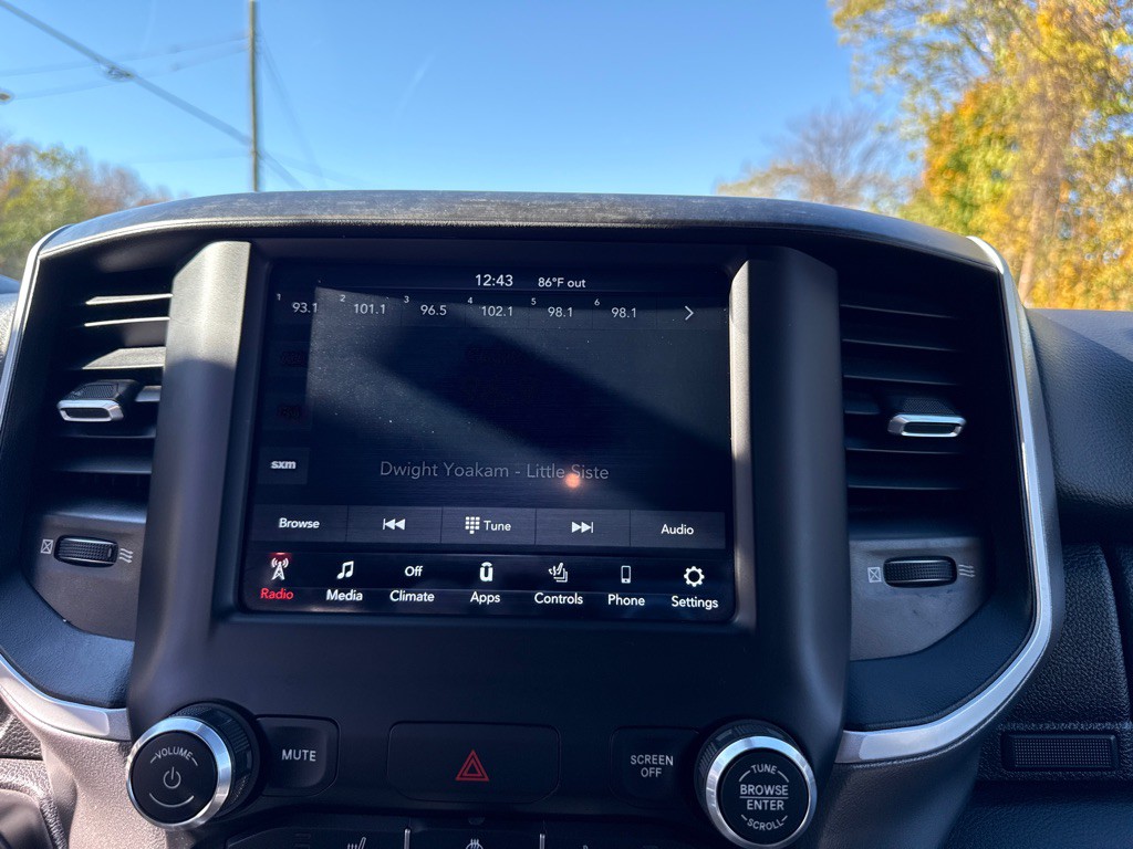 2021 RAM 1500 Image 15