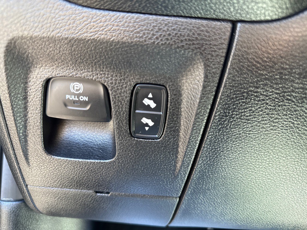 2021 RAM 1500 Image 21