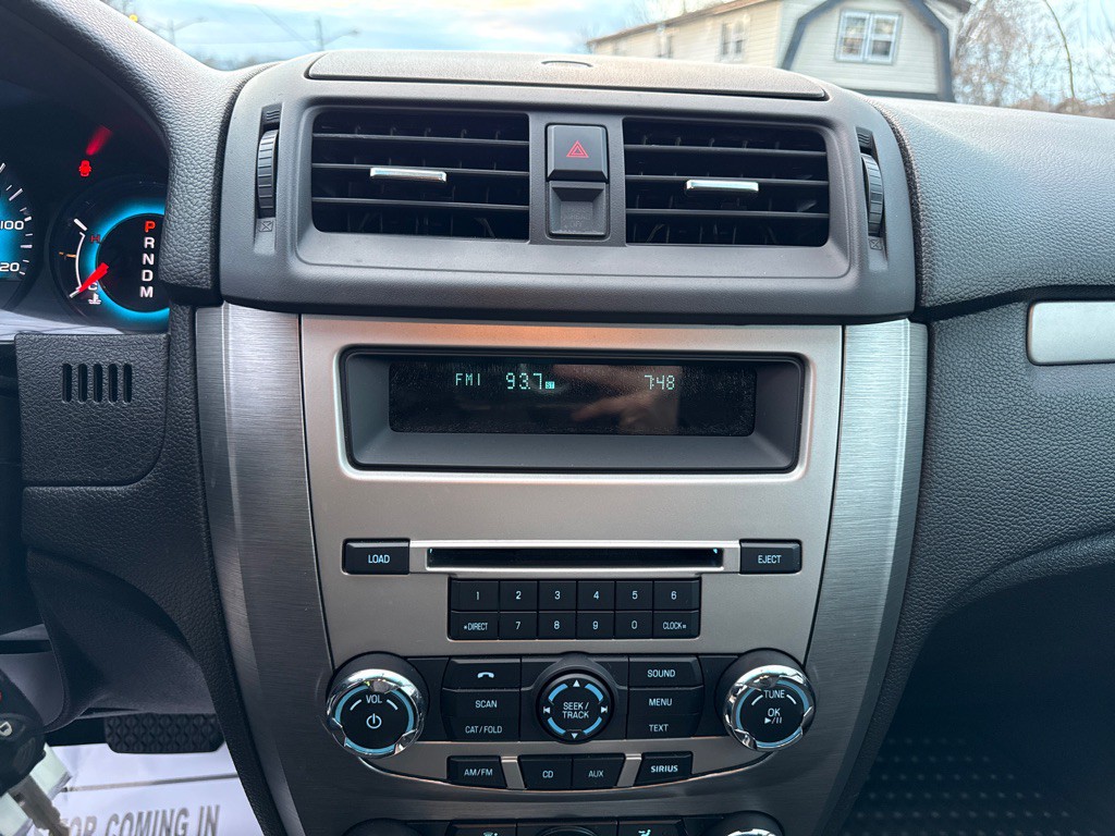 2012 Ford Fusion Image 13