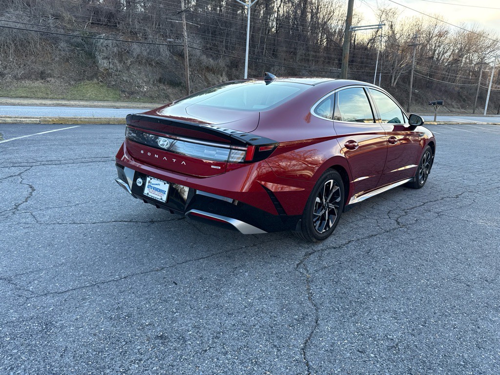 2024 Hyundai Sonata Image 3