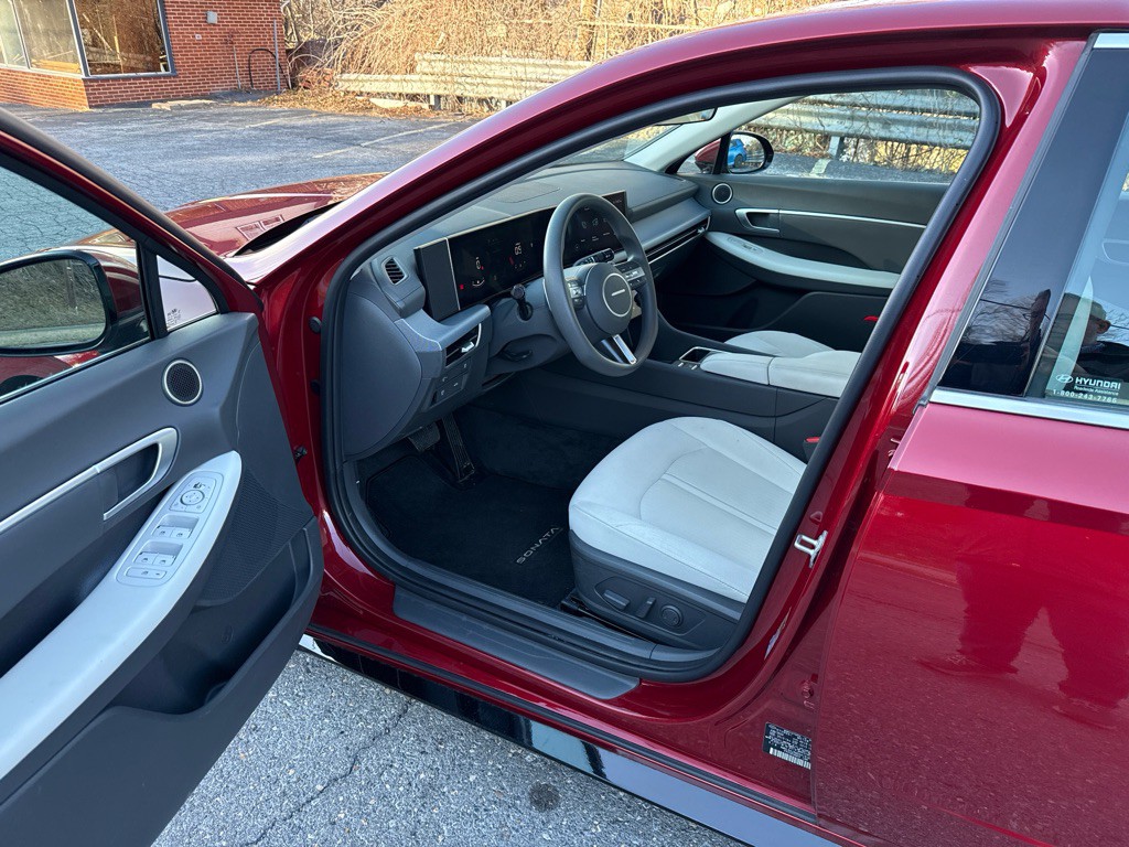 2024 Hyundai Sonata Image 5