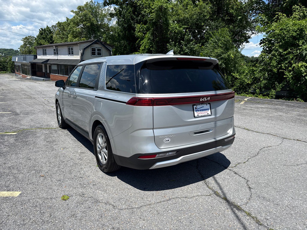 2023 Kia Carnival Image 4