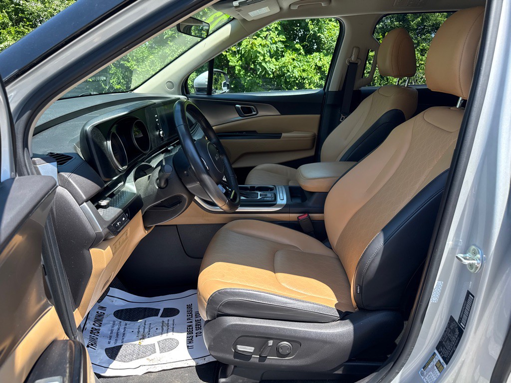 2023 Kia Carnival Image 5
