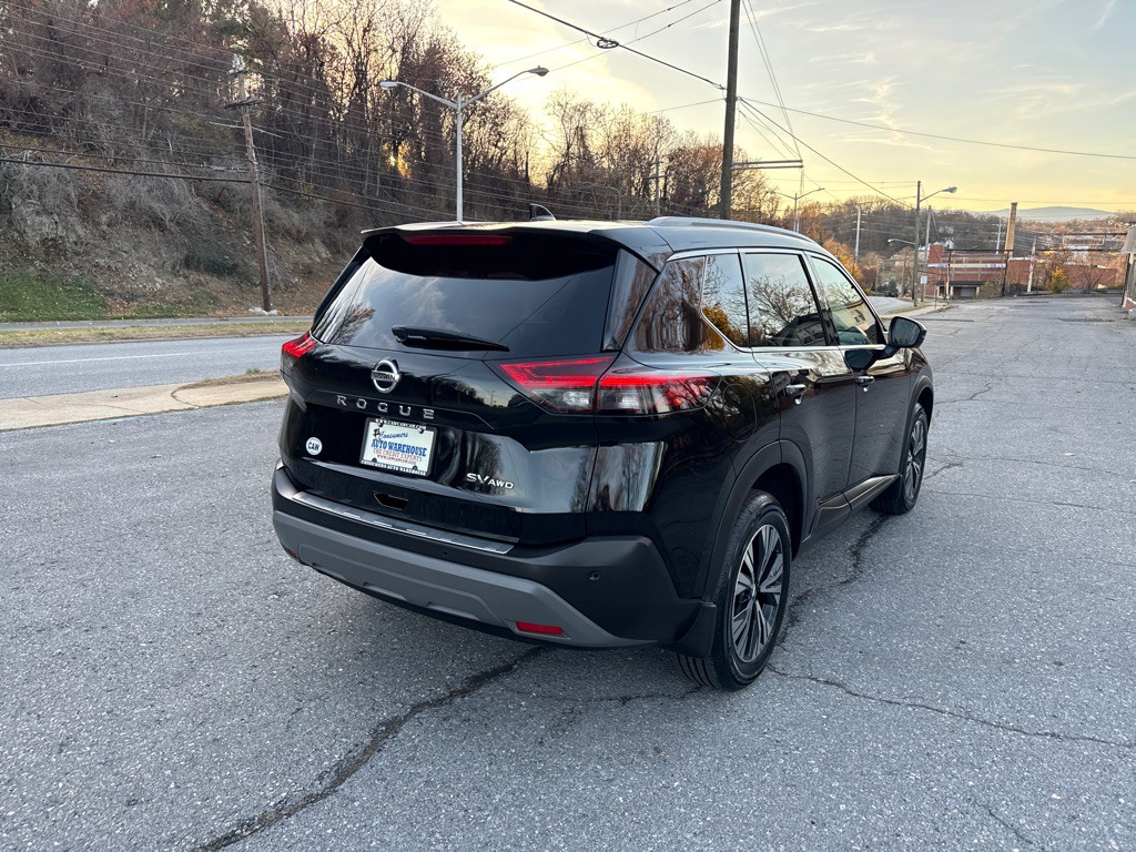 2021 Nissan Rogue Image 3