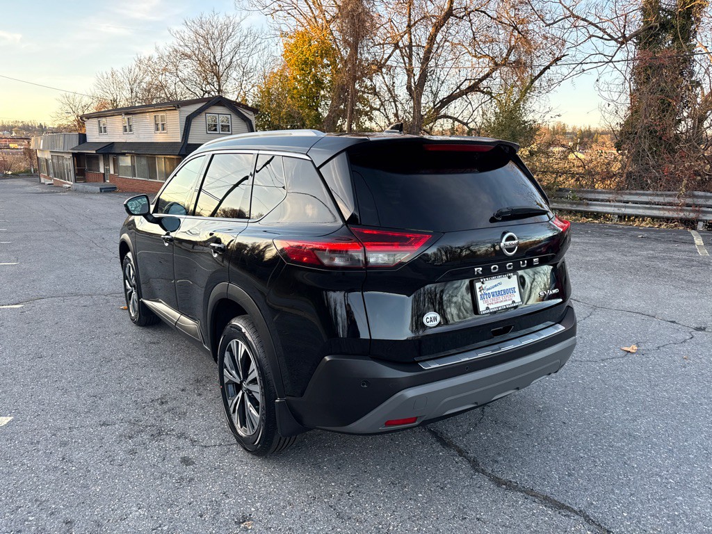 2021 Nissan Rogue Image 4