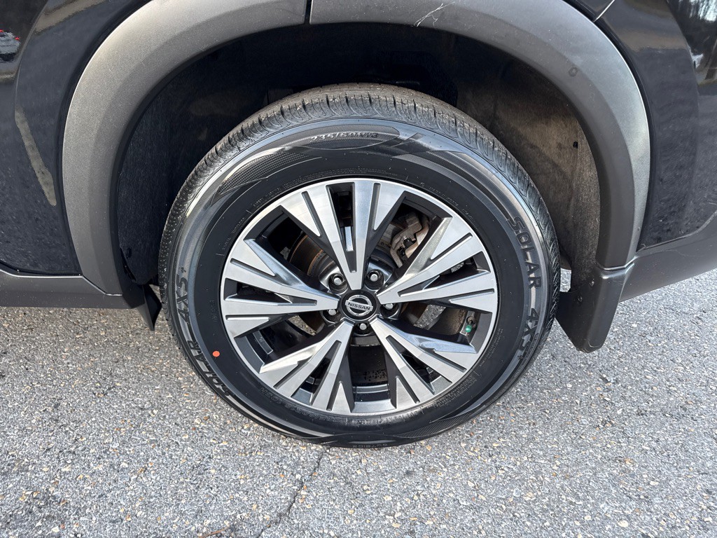 2021 Nissan Rogue Image 12