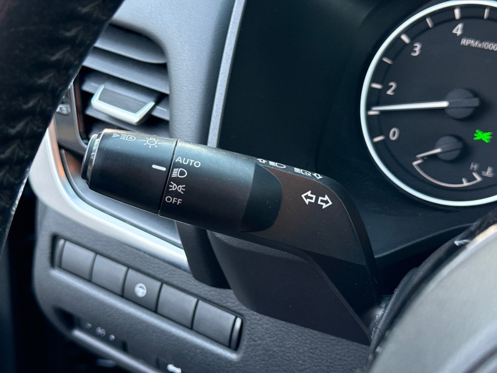 2021 Nissan Rogue Image 21