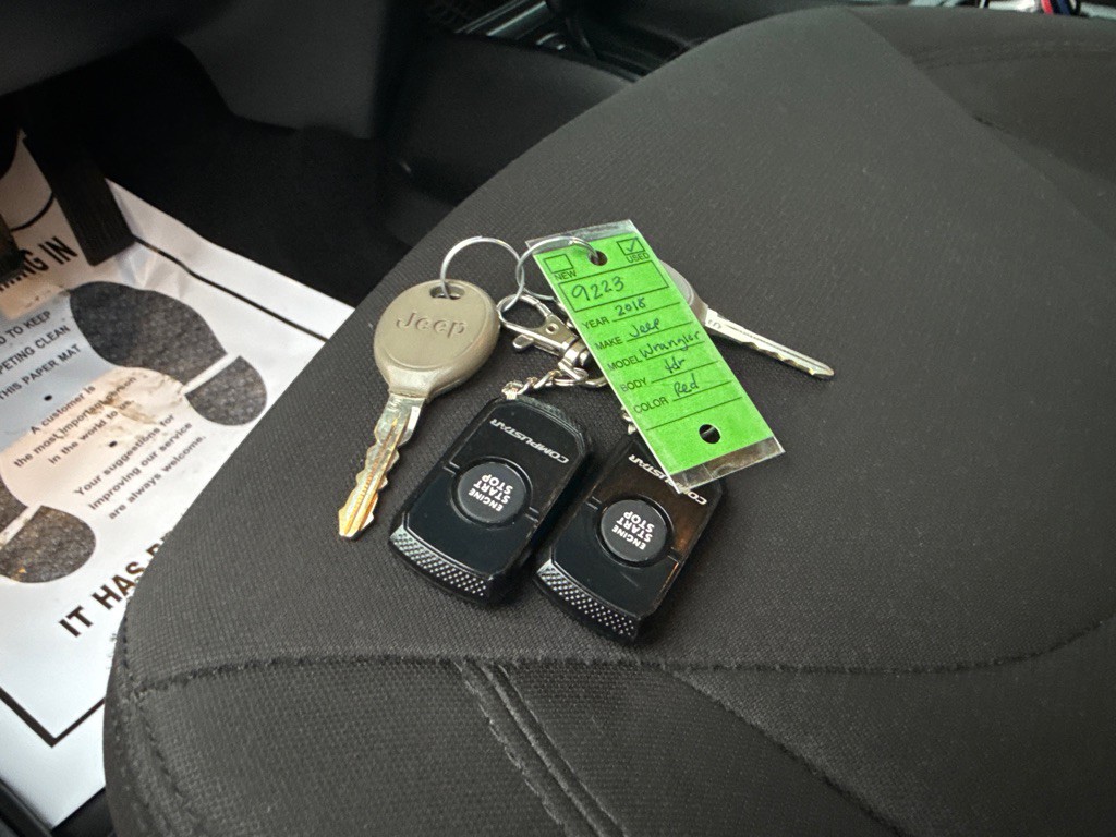 2018 Jeep Wrangler Image 17