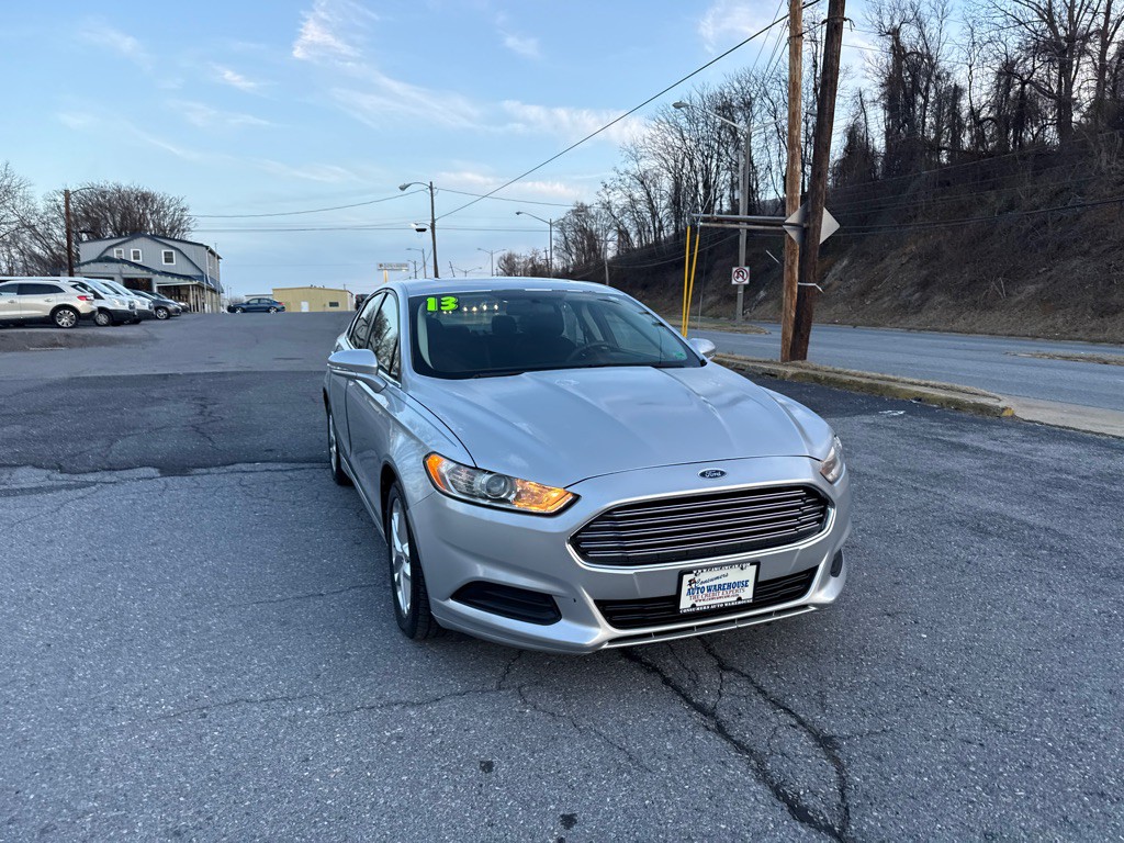 2013 Ford Fusion Image 2