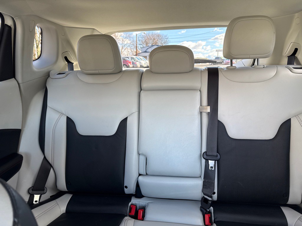 2021 Jeep Compass Image 13