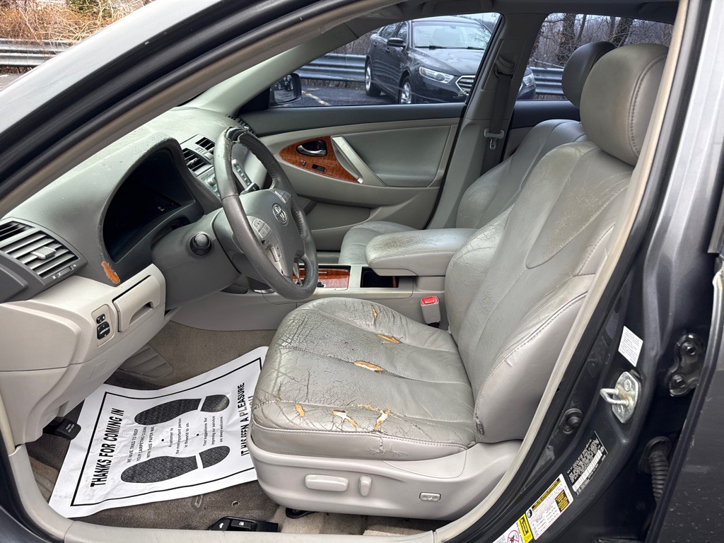 2009 Toyota Camry Image 5