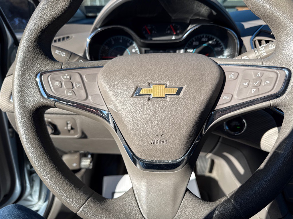 2017 Chevrolet Cruze Image 16