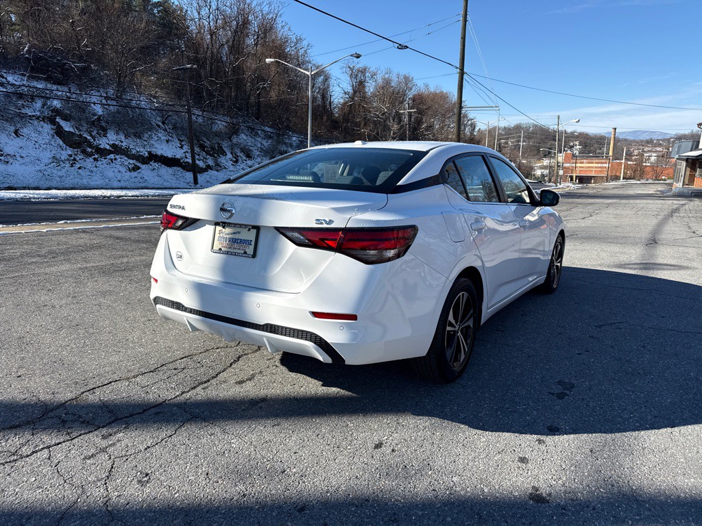 2023 Nissan Sentra Image 3
