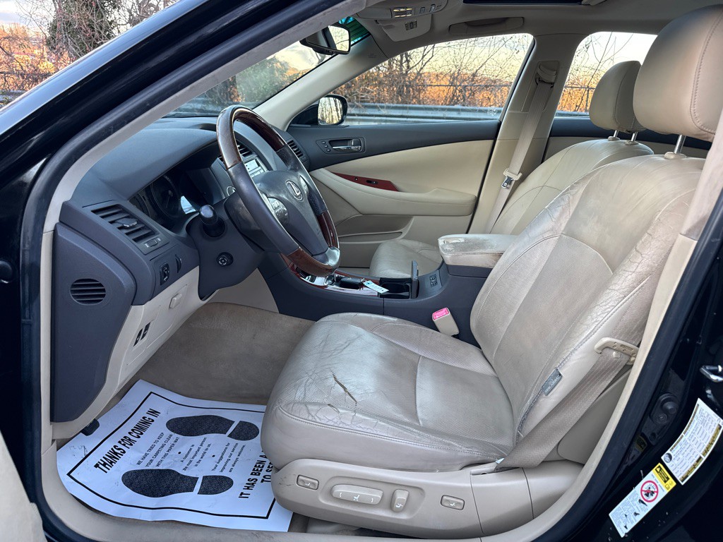 2009 Lexus ES Image 5