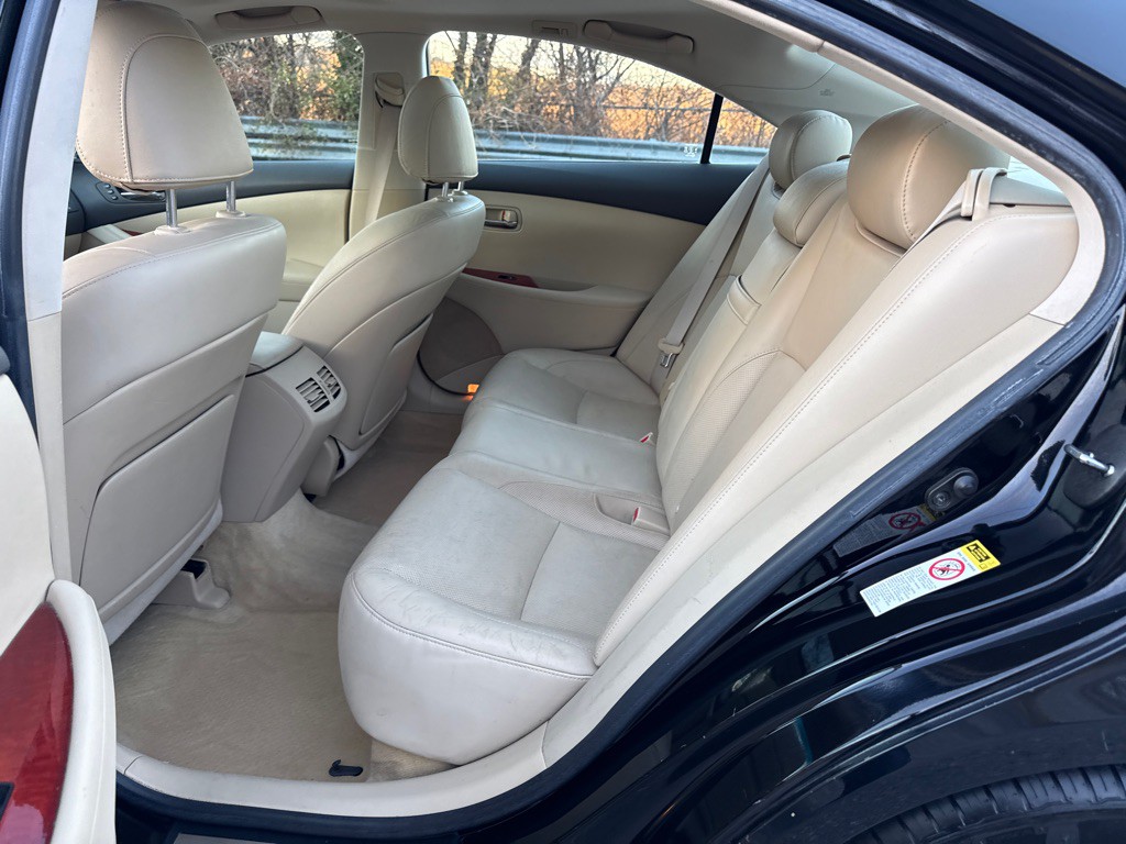 2009 Lexus ES Image 6