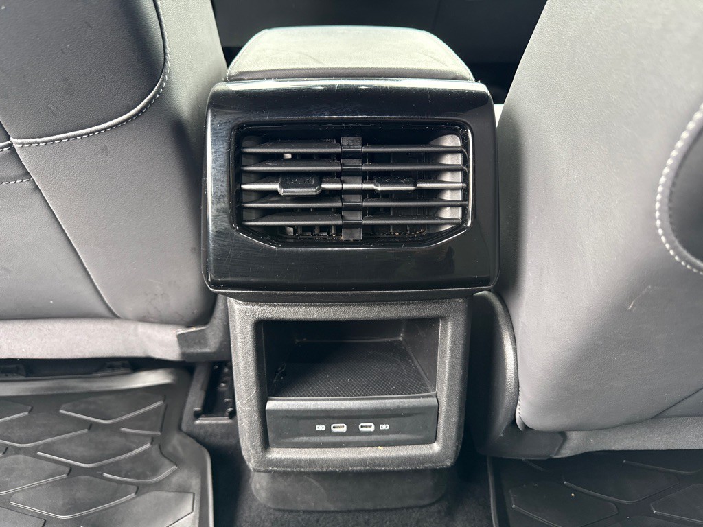 2023 Volkswagen Id.4 Image 12