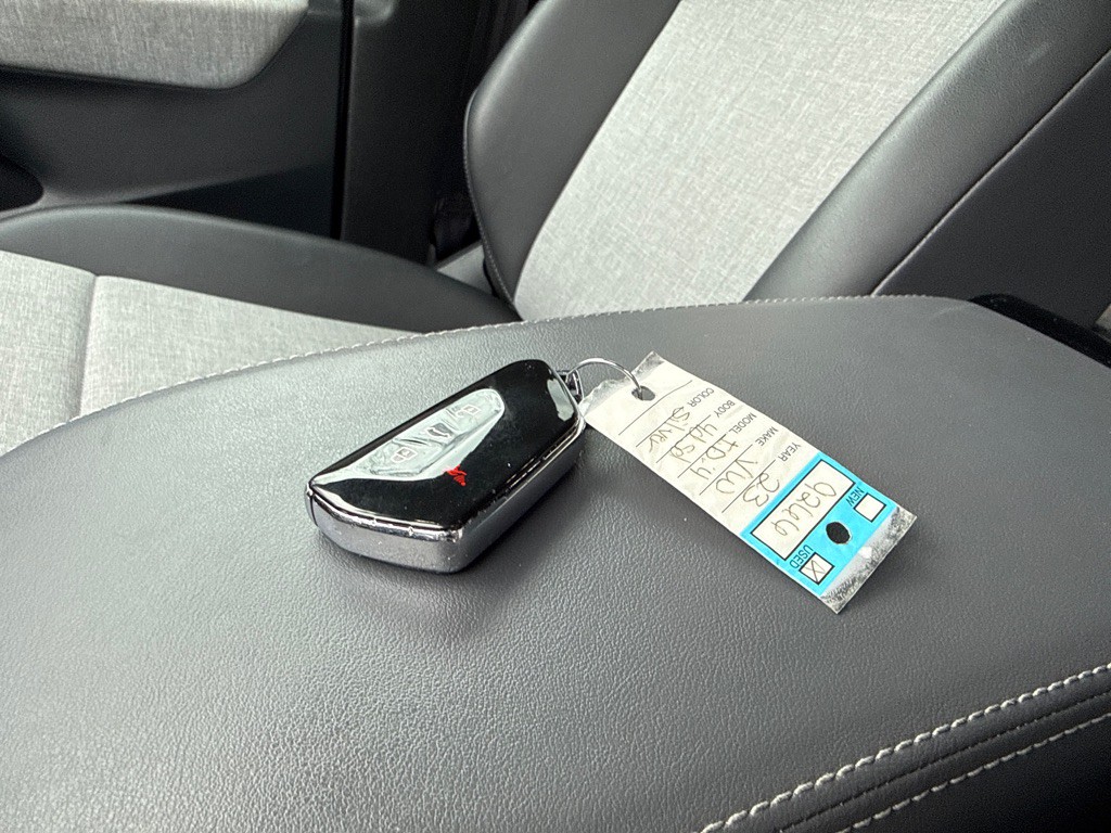 2023 Volkswagen Id.4 Image 21