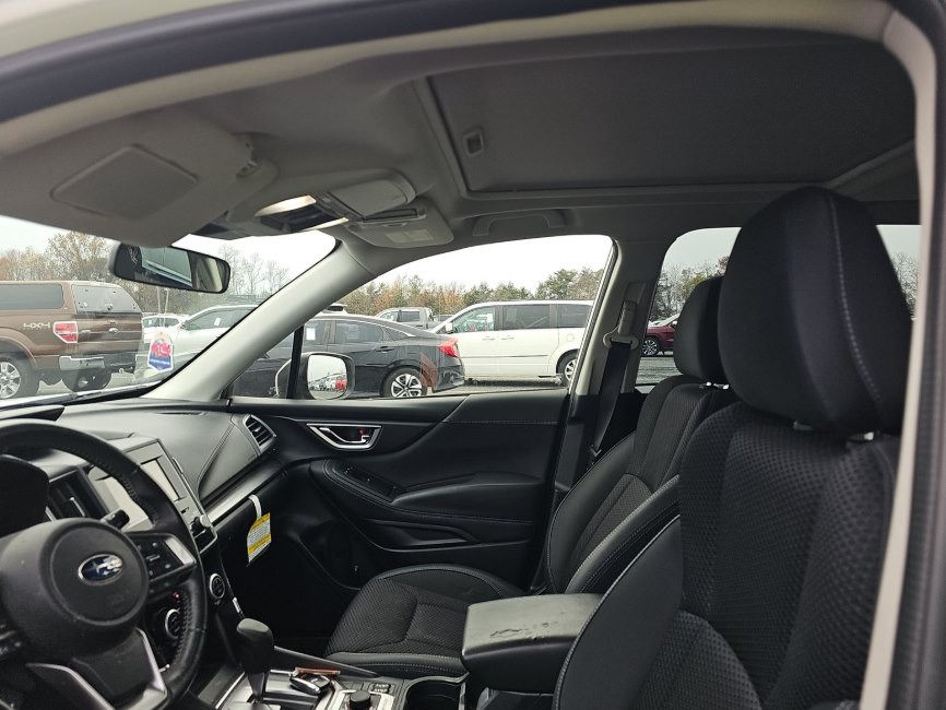 2022 Subaru Forester Image 3