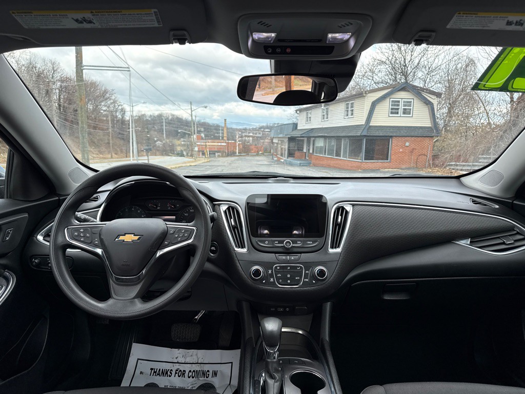 2021 Chevrolet Malibu Image 11