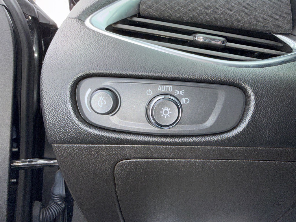 2021 Chevrolet Malibu Image 19