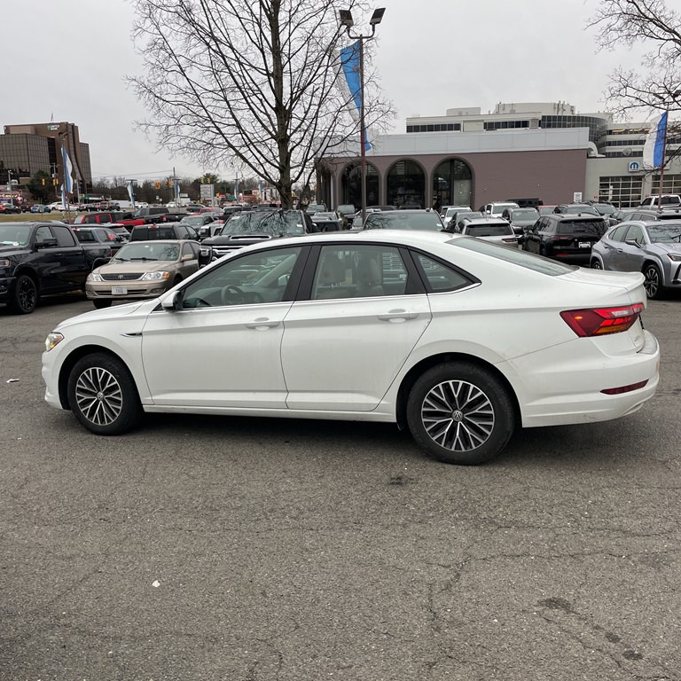2019 Volkswagen Jetta Image 2