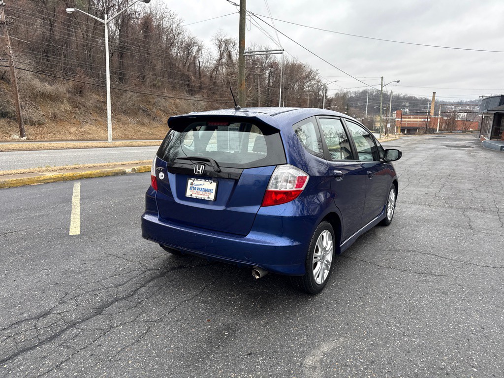 2011 Honda Fit Image 3