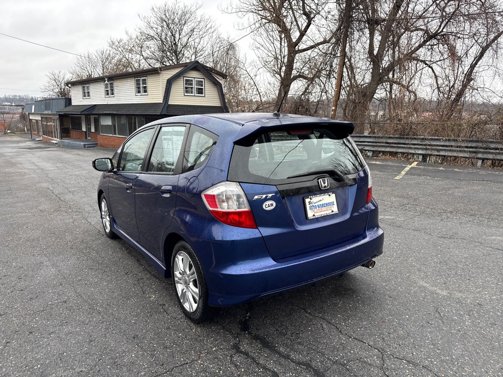 2011 Honda Fit Image 4