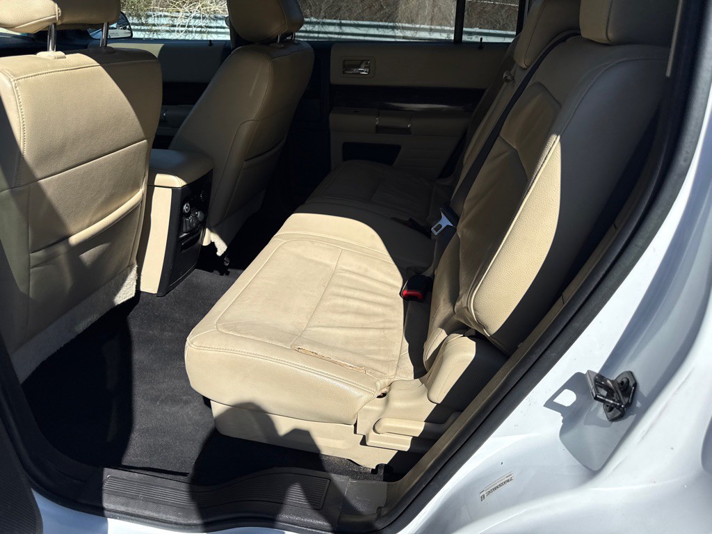 2019 Ford Flex Image 6