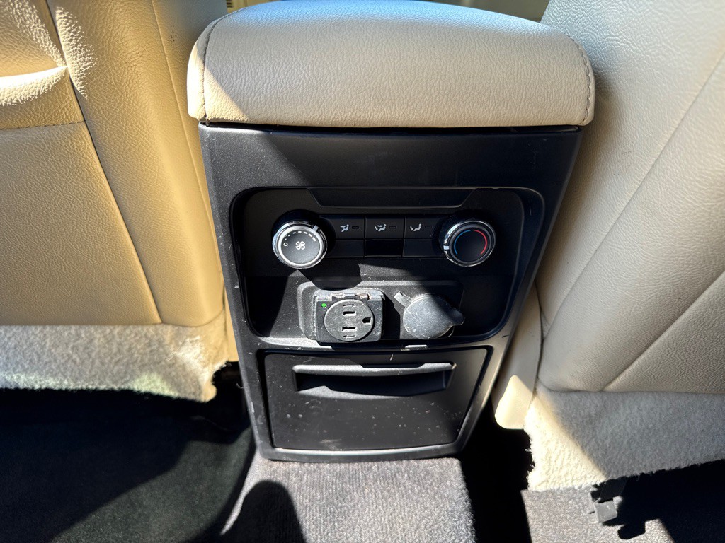 2019 Ford Flex Image 12