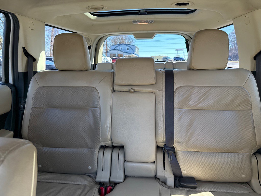 2019 Ford Flex Image 13